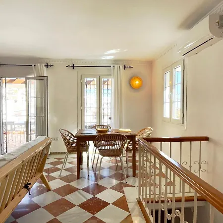 Semidetached Duplex At Puebla Aida, Mijas Golf With Pool, Golf And Sea Views بيت للعطل مالقة