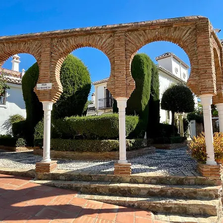 Semidetached Duplex At Puebla Aida, Mijas Golf With Pool, Golf And Sea Views *