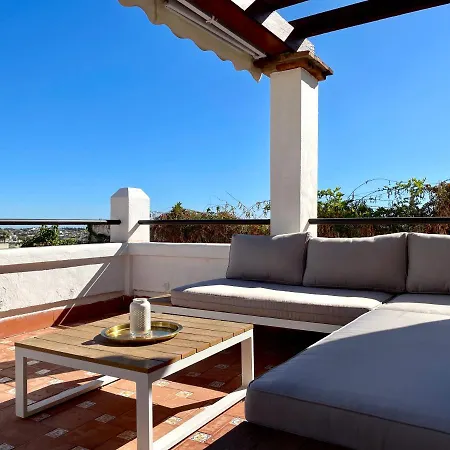 Semidetached Duplex At Puebla Aida, Mijas Golf With Pool, Golf And Sea Views بيت للعطل مالقة