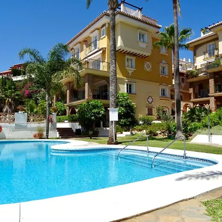 Semidetached Duplex At Puebla Aida, Mijas Golf With Pool, Golf And Sea Views مالقة